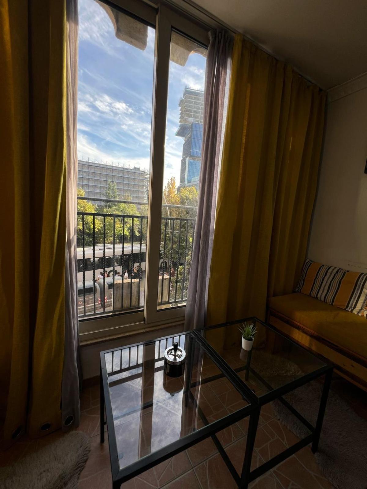 Hoja Apartment *
